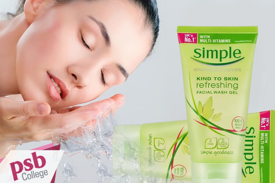 Sữa rửa mặt Simple kind to skin refreshing facial wash gel có cấu trúc dạng gel